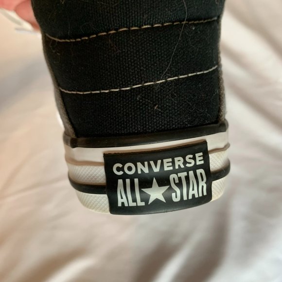 Boys Sz 1 Chuck Taylor Converse All Star Axel Street Urchin Canvas Mid Shoes New - Picture 10 of 15